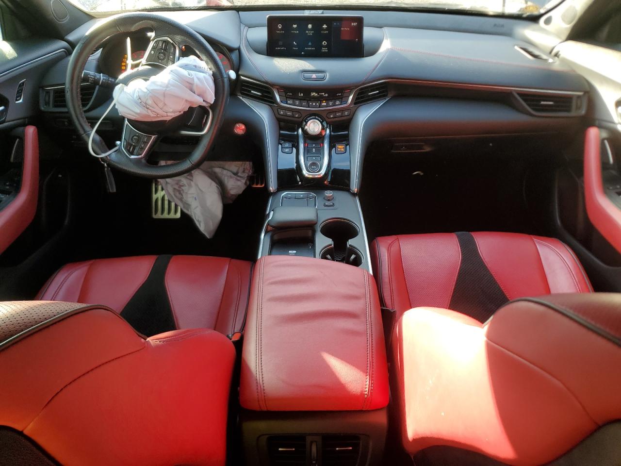 2022 Acura Tlx Tech A VIN: 19UUB6F54NA002001 Lot: 90647345