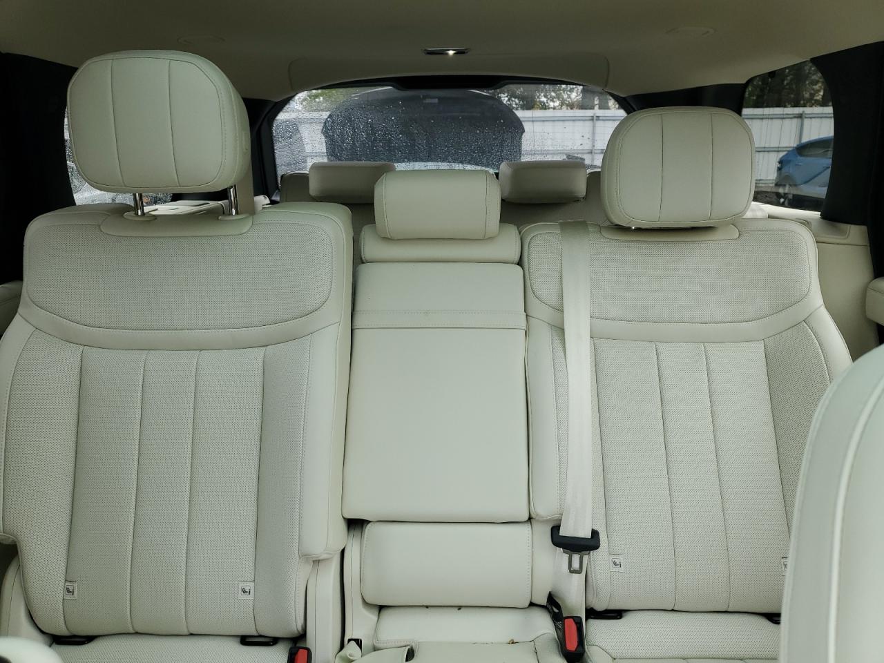 2025 Land Rover Range Rover Se VIN: SALKPBE94SA276310 Lot: 86058705