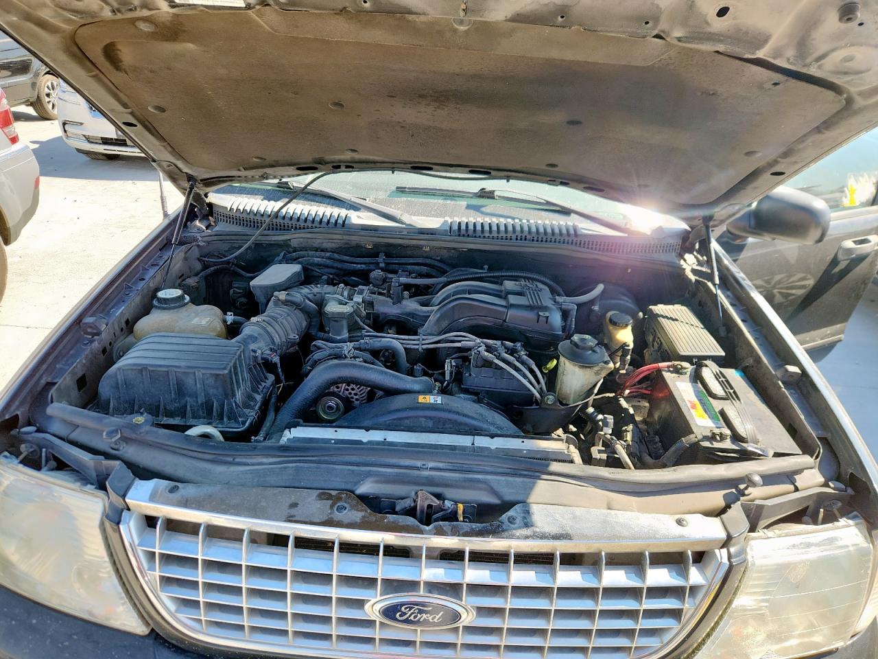 2004 Ford Explorer Xlt VIN: 1FMZU63K44UB33639 Lot: 86267095