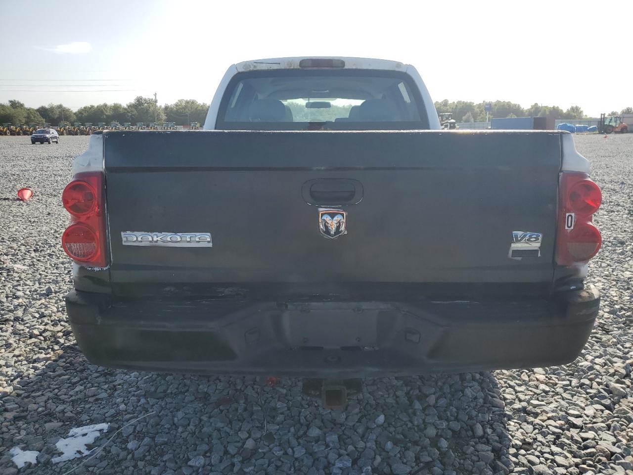 2008 Dodge Dakota Sxt VIN: 1D3HE38N68S590475 Lot: 84948805