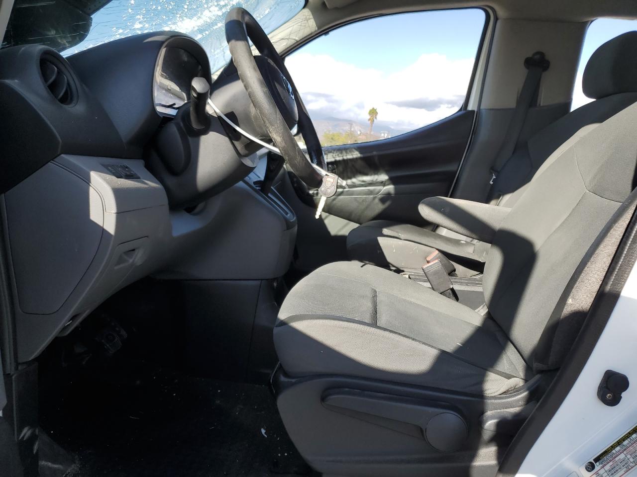 2015 Nissan Nv200 2.5S VIN: 3N6CM0KN5FK704252 Lot: 84071145