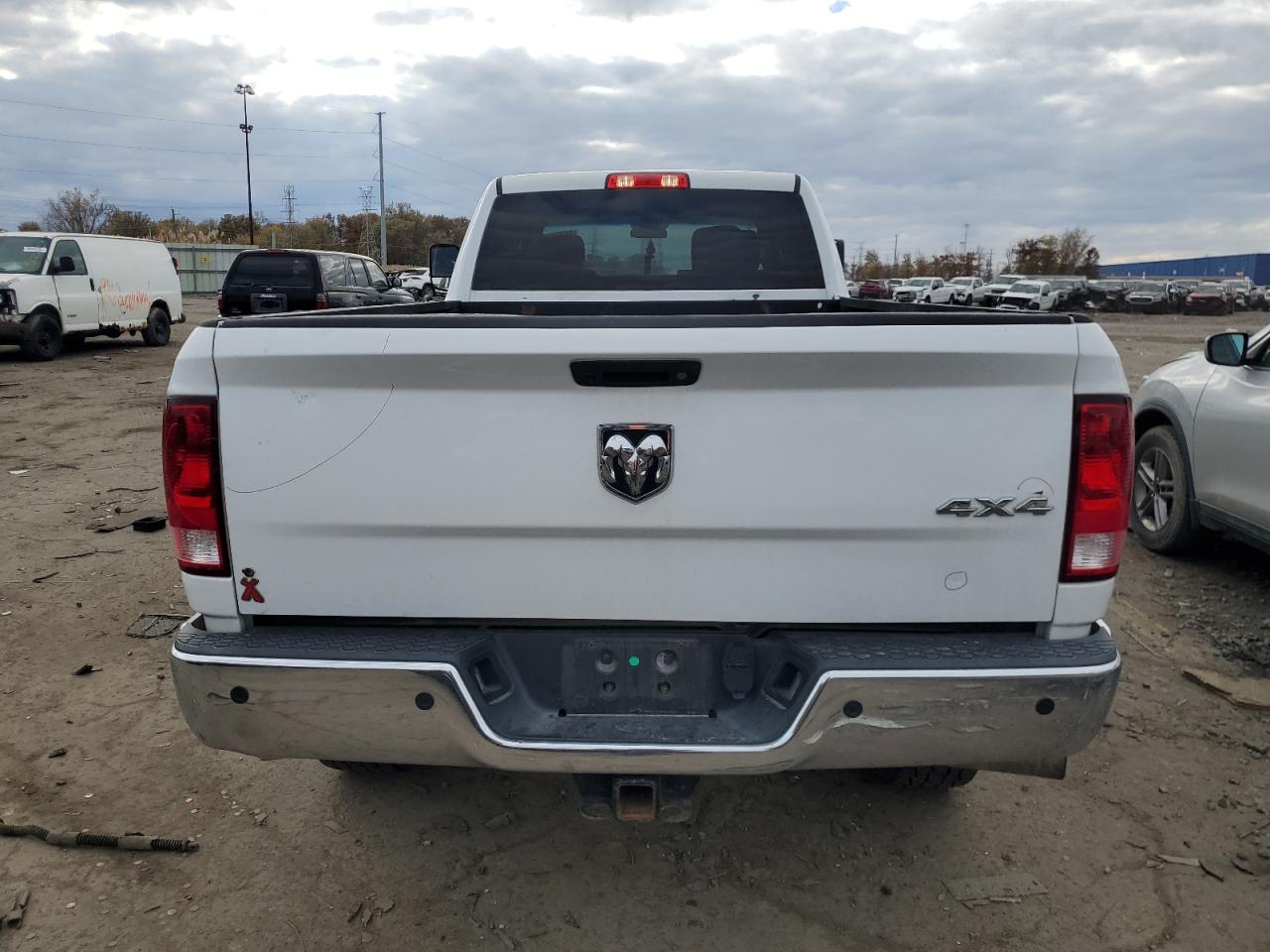 2018 Ram 2500 St VIN: 3C6UR5HL7JG279034 Lot: 90709085