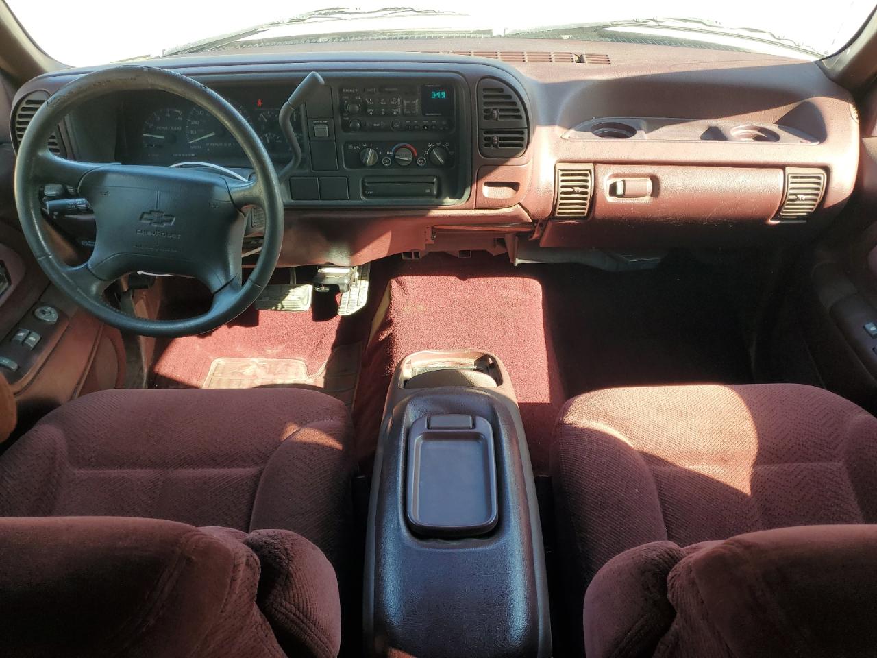 1995 Chevrolet Gmt-400 C1500 VIN: 2GCEC19K2S1298484 Lot: 82240425