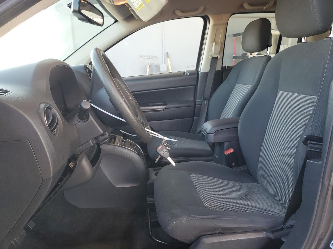 2014 Jeep Compass Sport VIN: 1C4NJCBB6ED825107 Lot: 89472225