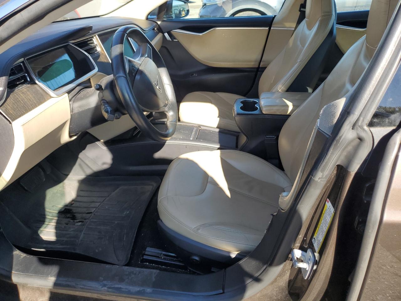 2013 Tesla Model S VIN: 5YJSA1CN1DFP05982 Lot: 86850405