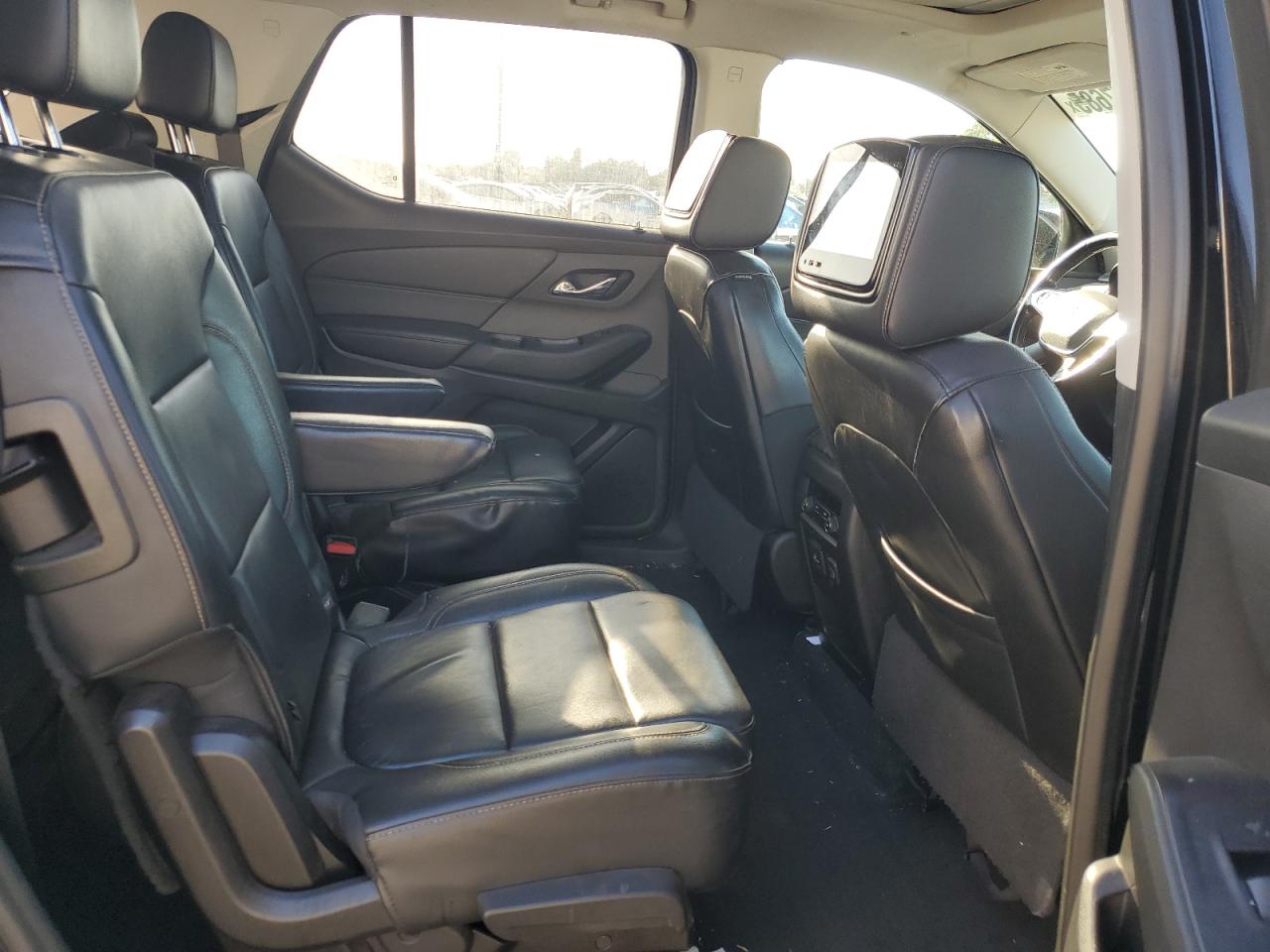 2019 Chevrolet Traverse Lt VIN: 1GNERHKW7KJ158741 Lot: 82277685