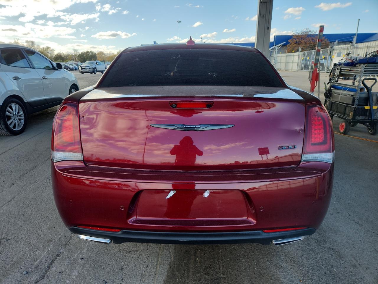 2021 Chrysler 300 Touring VIN: 2C3CCAAG3MH505302 Lot: 90369255