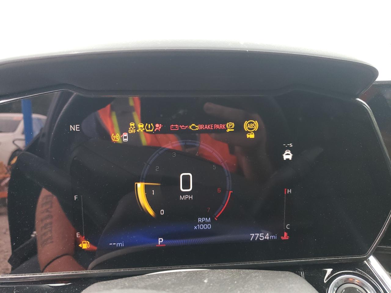 2025 Chevrolet Trax 2Rs VIN: KL77LJEP5SC106170 Lot: 85682695