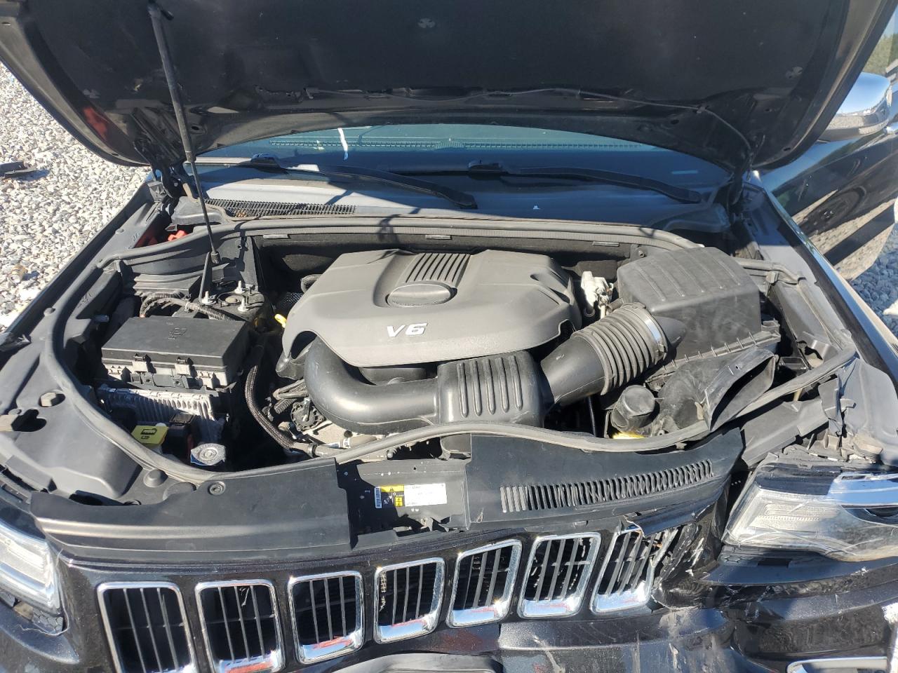 2015 Jeep Grand Cherokee Limited VIN: 1C4RJFBG7FC713289 Lot: 86186385