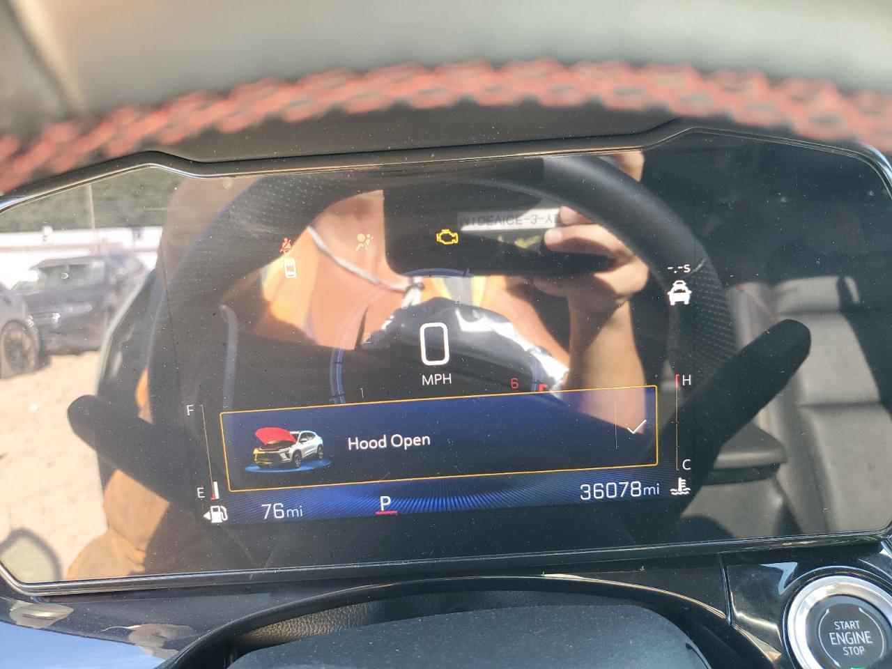 2024 Chevrolet Trax 2Rs VIN: KL77LJE23RC167872 Lot: 82275015