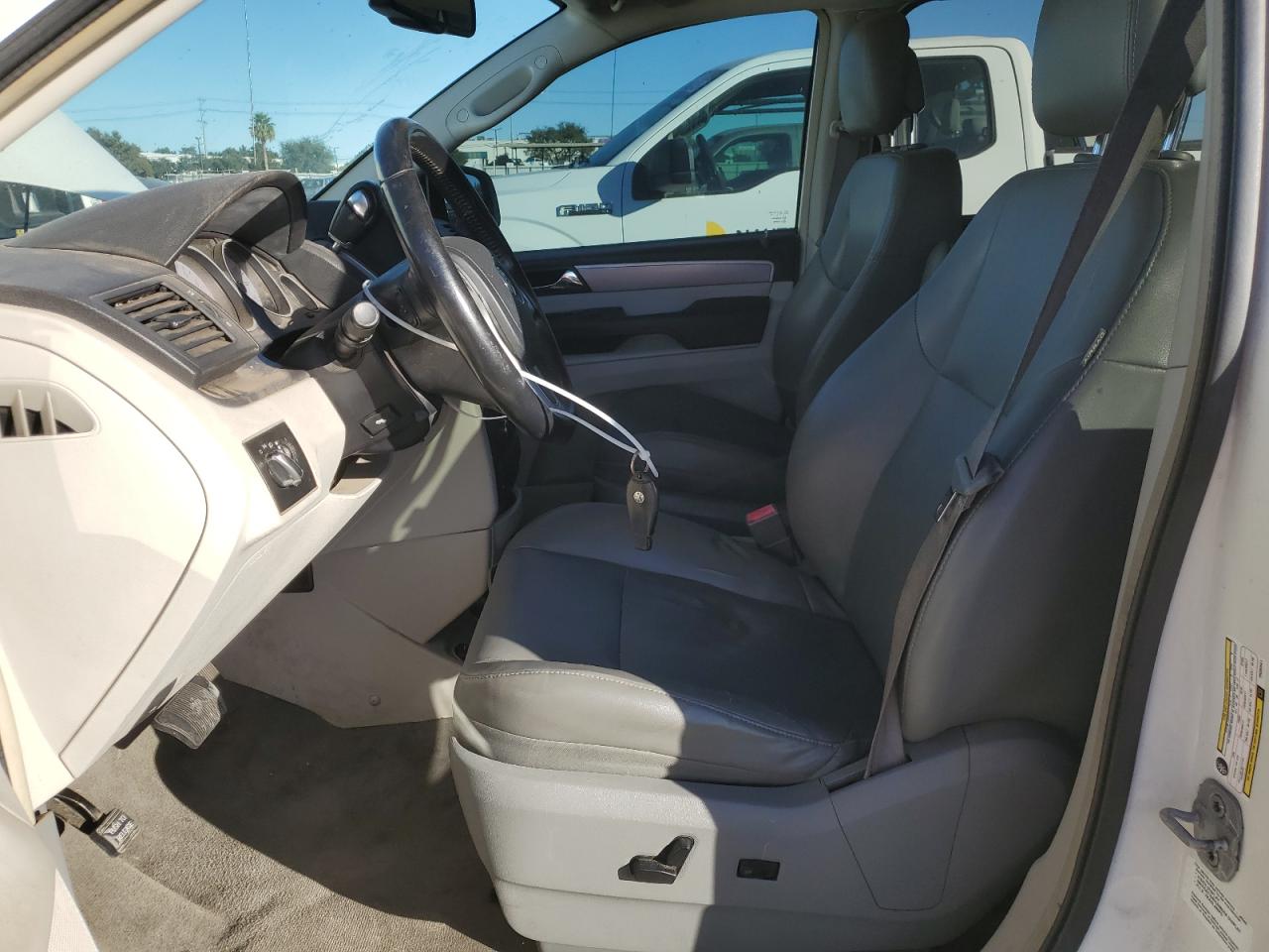 2012 Volkswagen Routan Se VIN: 2C4RVABG3CR392541 Lot: 85396885