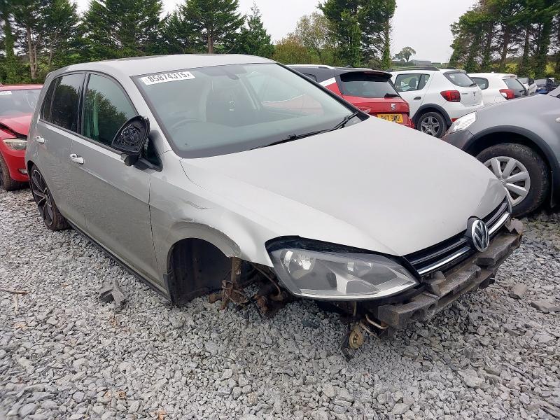 2013 VOLKSWAGEN GOLF SE BLUEMOTION TECH T 
