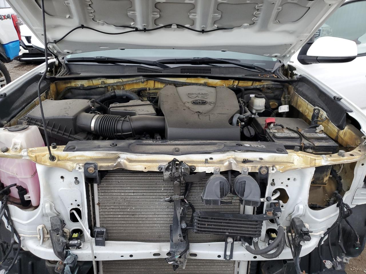 2016 Toyota Tacoma Double Cab VIN: 5TFDZ5BN1GX009613 Lot: 85534665