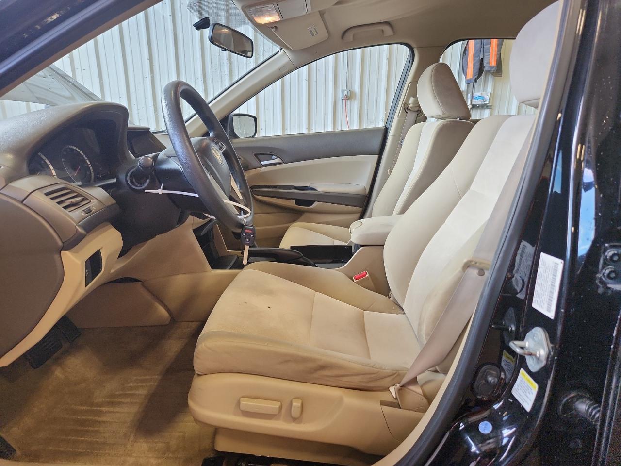 2010 Honda Accord Lxp VIN: 1HGCP2F4XAA075638 Lot: 82460965