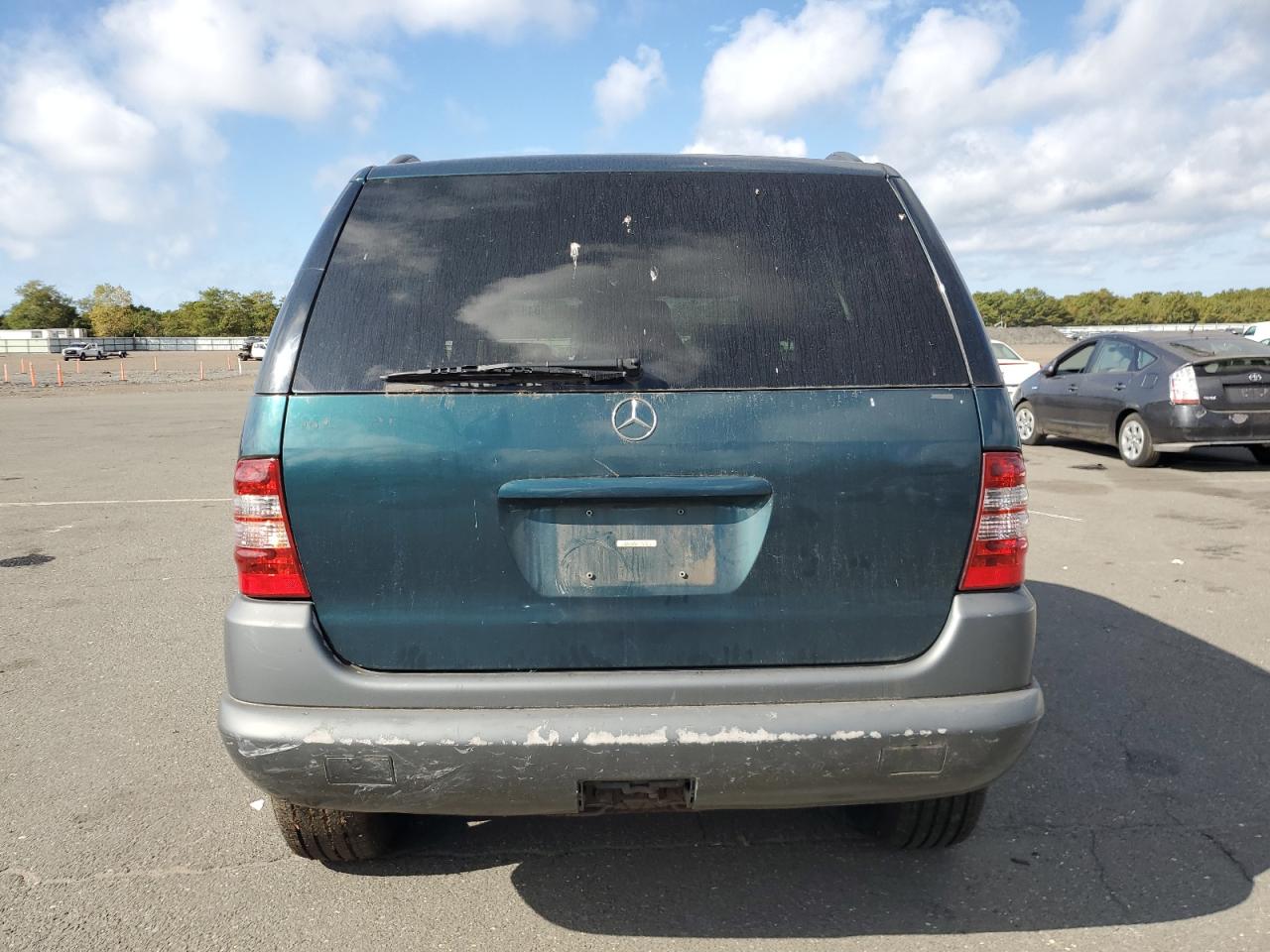 1998 Mercedes-Benz Ml 320 VIN: 4JGAB54E9WA025673 Lot: 84897995