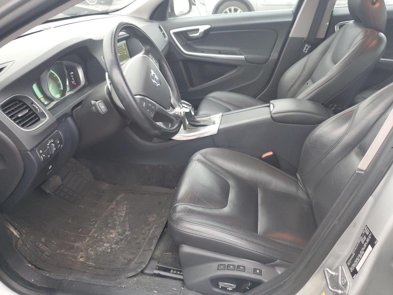 2014 Volvo S60 T5 VIN: YV1612FS9E2285184 Lot: 90568155