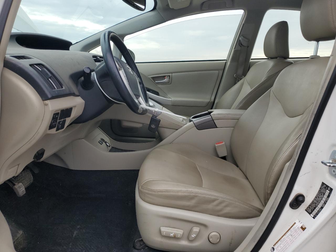 2014 Toyota Prius VIN: JTDKN3DU6E0393938 Lot: 82371595