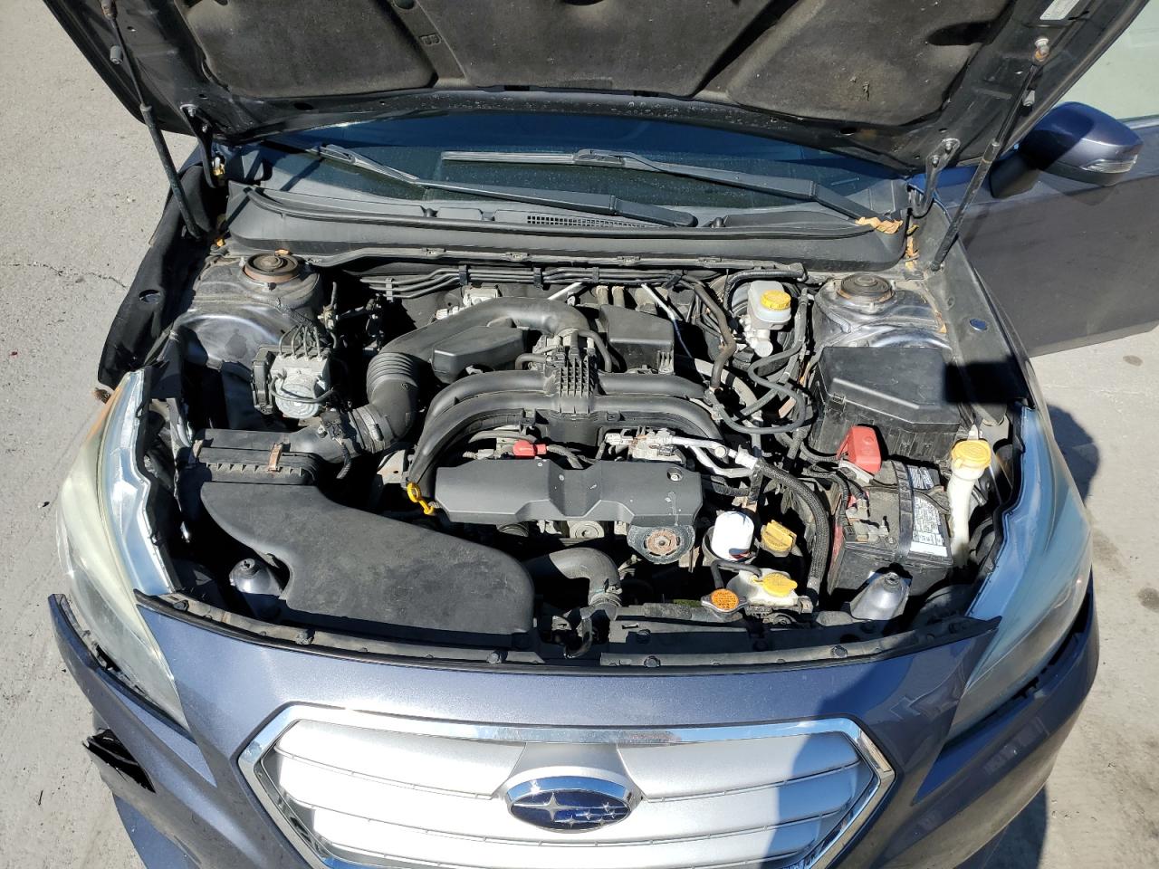 2015 Subaru Legacy 2.5I Limited VIN: 4S3BNAJ66F3053442 Lot: 87427015