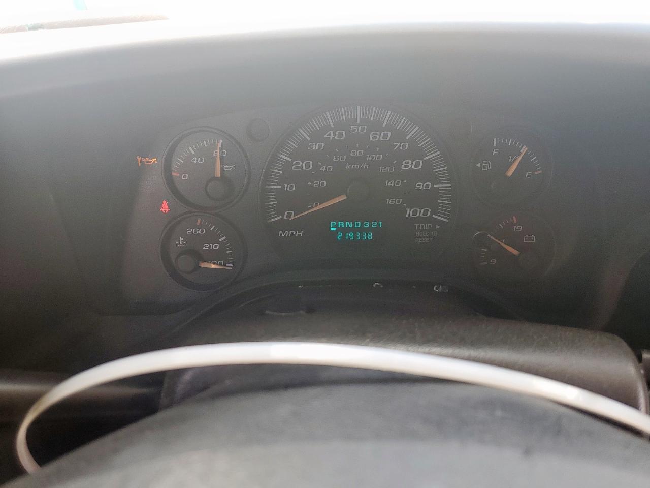 2004 Chevrolet Express G1500 VIN: 1GBFG15T041233492 Lot: 82193815