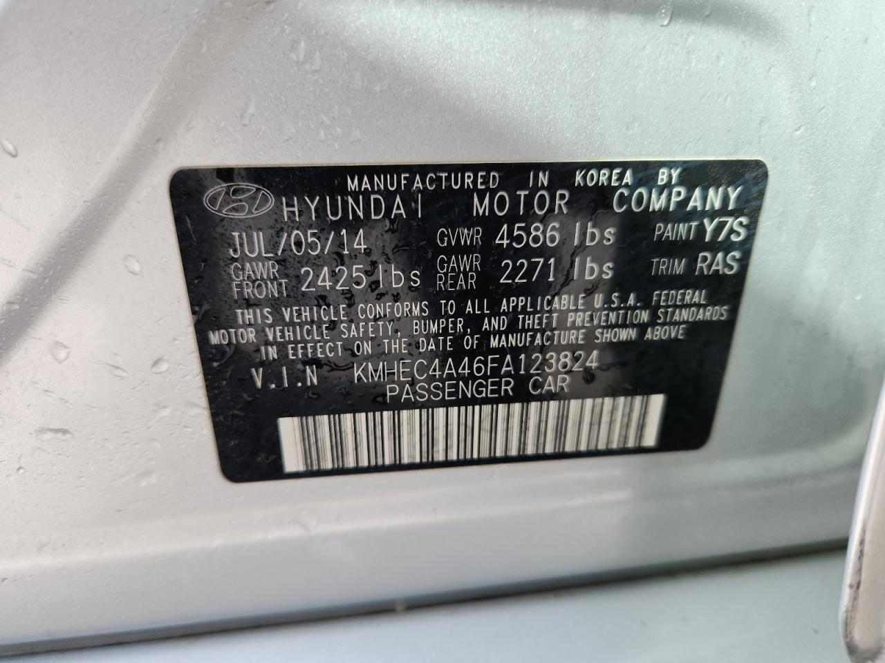 2015 Hyundai Sonata Hybrid VIN: KMHEC4A46FA123824 Lot: 85742335