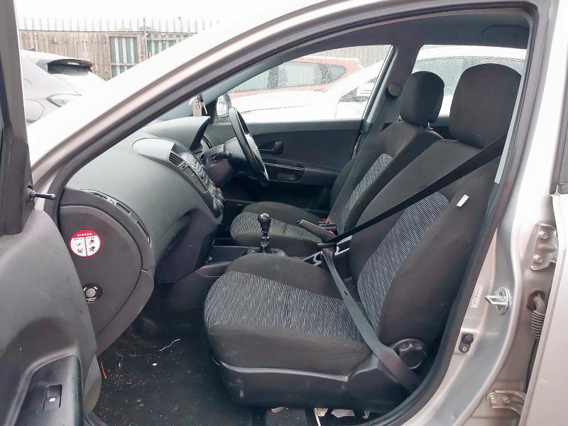 2009 KIA CEED 1.4 S 5DR