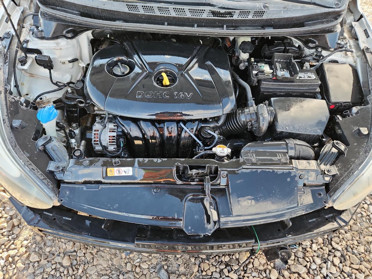 2016 Hyundai Elantra Se VIN: 5NPDH4AE5GH686867 Lot: 85759075