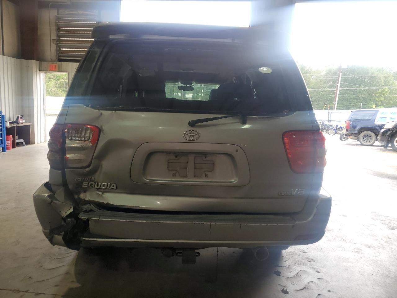 2004 Toyota Sequoia Limited VIN: 5TDZT38A34S230843 Lot: 89505465