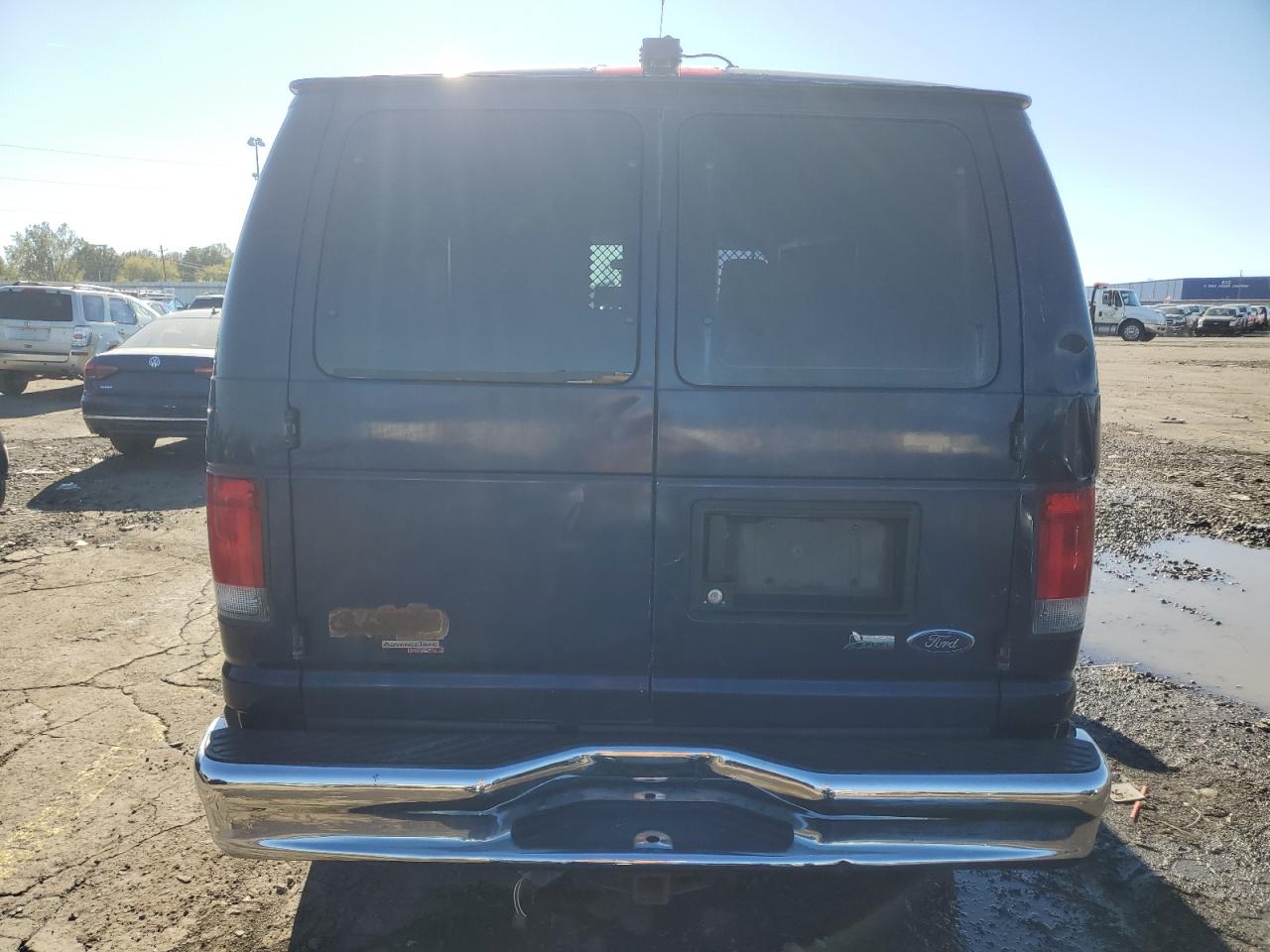 2013 Ford Econoline E250 Van VIN: 1FTNE2ELXDDB17928 Lot: 85011255