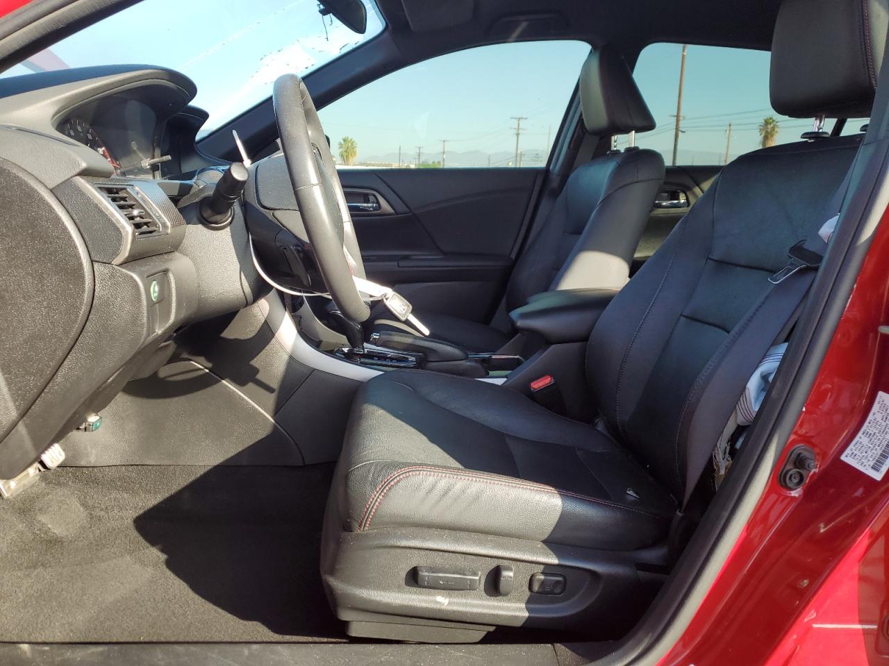 2017 Honda Accord Sport Special Edition VIN: 1HGCR2F11HA251163 Lot: 81989725