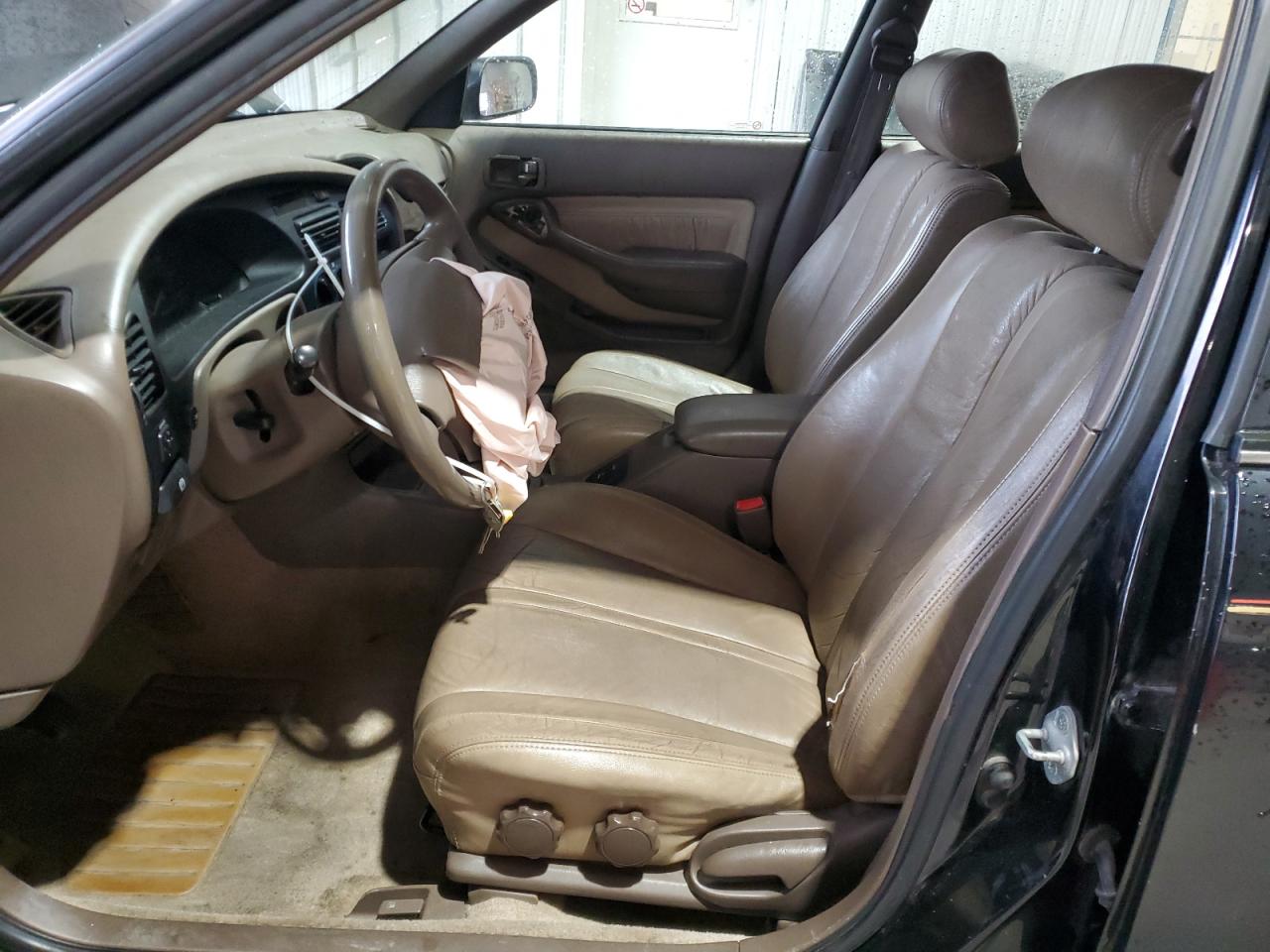 1996 Toyota Camry Le VIN: 4T1EF12K5TU138585 Lot: 86094005