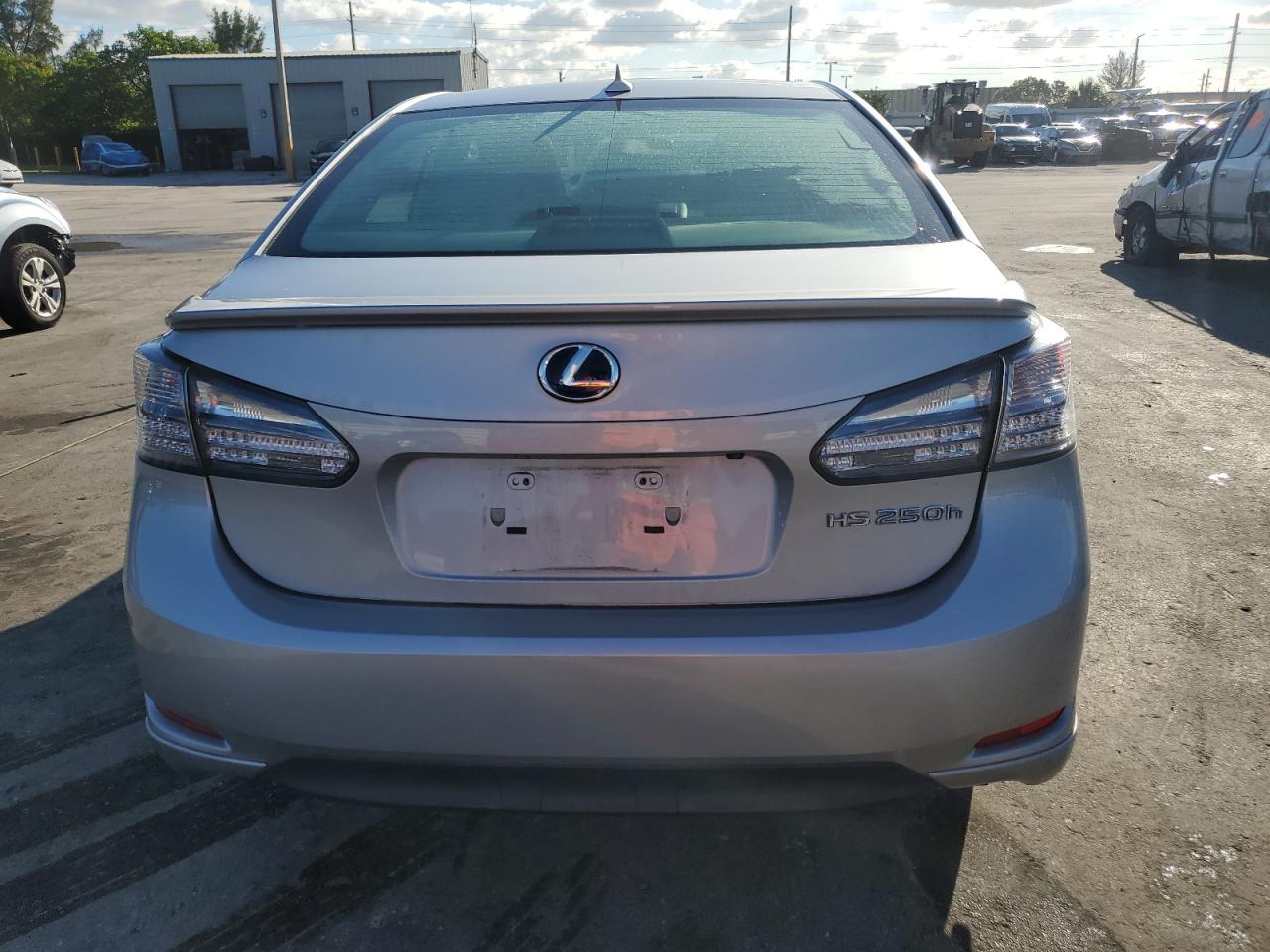 2011 Lexus Hs 250H VIN: JTHBB1BAXB2047315 Lot: 86470255