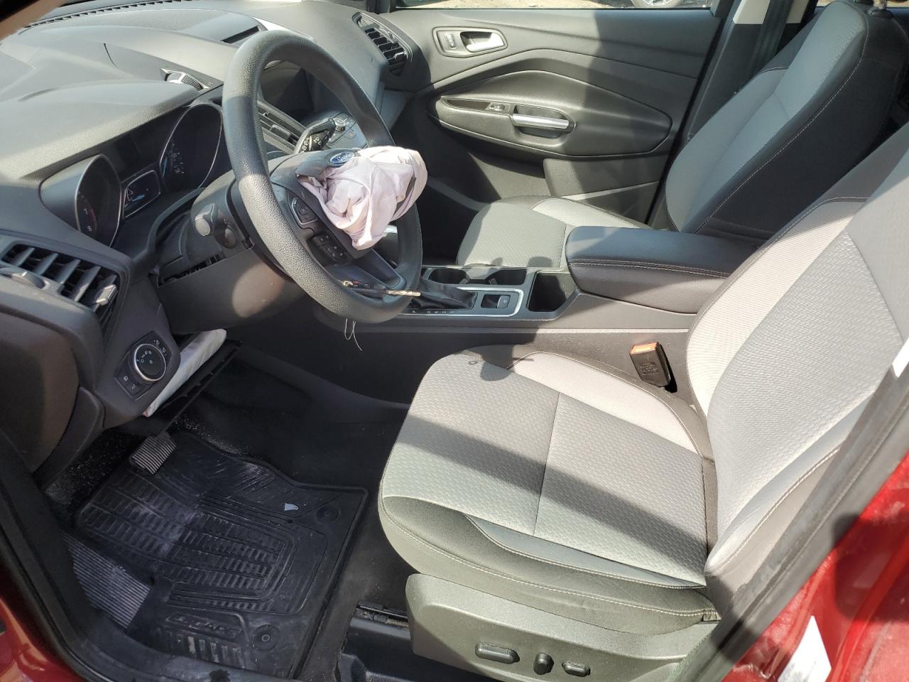 2017 Ford Escape Se VIN: 1FMCU9GD4HUA92275 Lot: 85545485