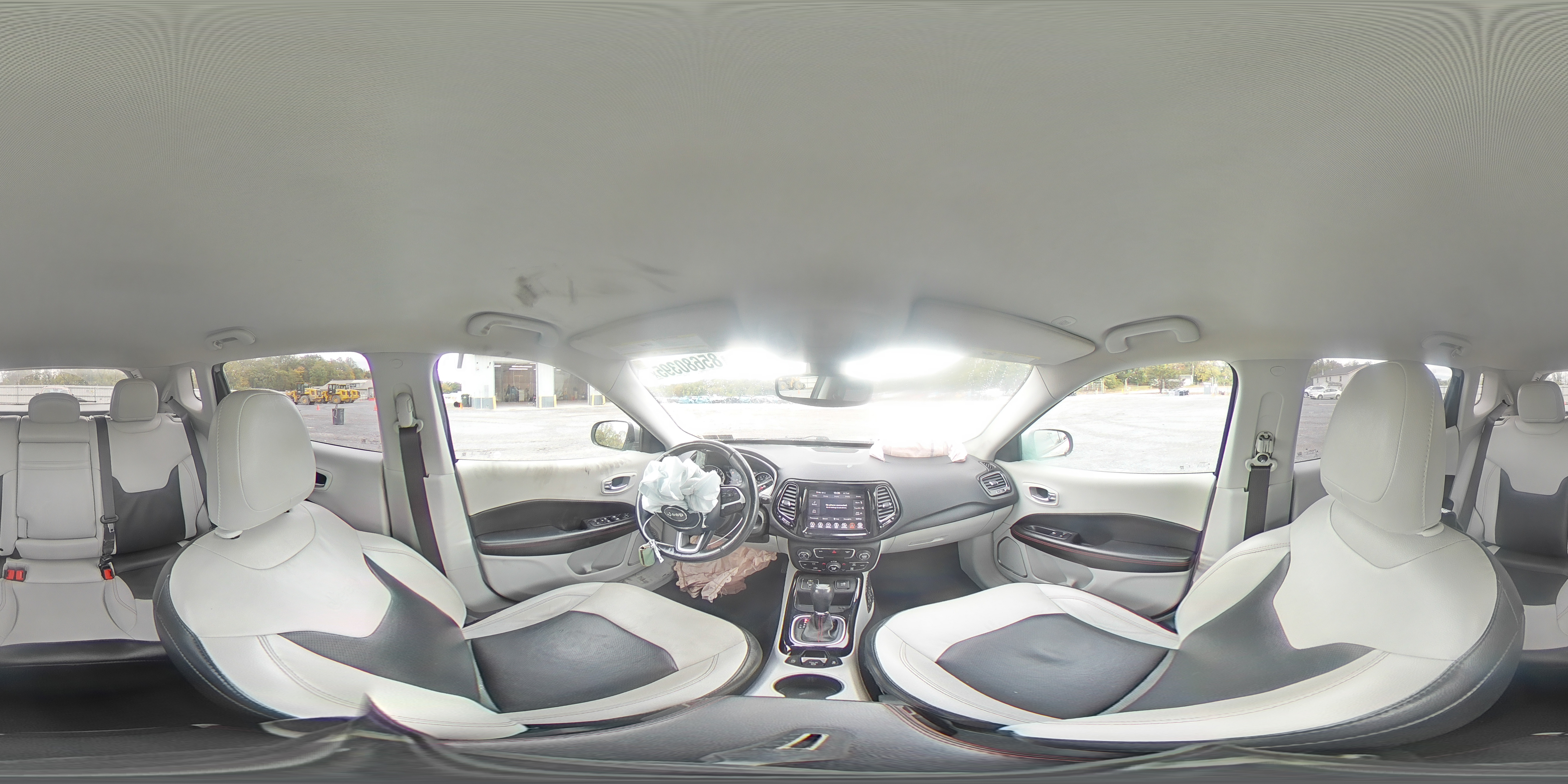 2020 Jeep Compass Limited VIN: 3C4NJCCB4LT128945 Lot: 85680395