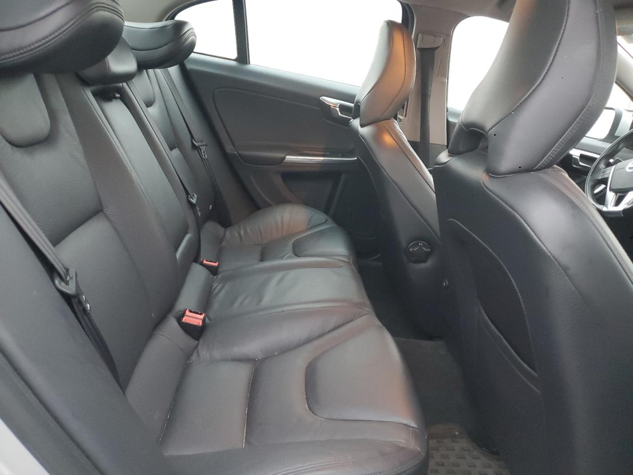 2014 Volvo S60 T5 VIN: YV1612FS9E2285184 Lot: 90568155