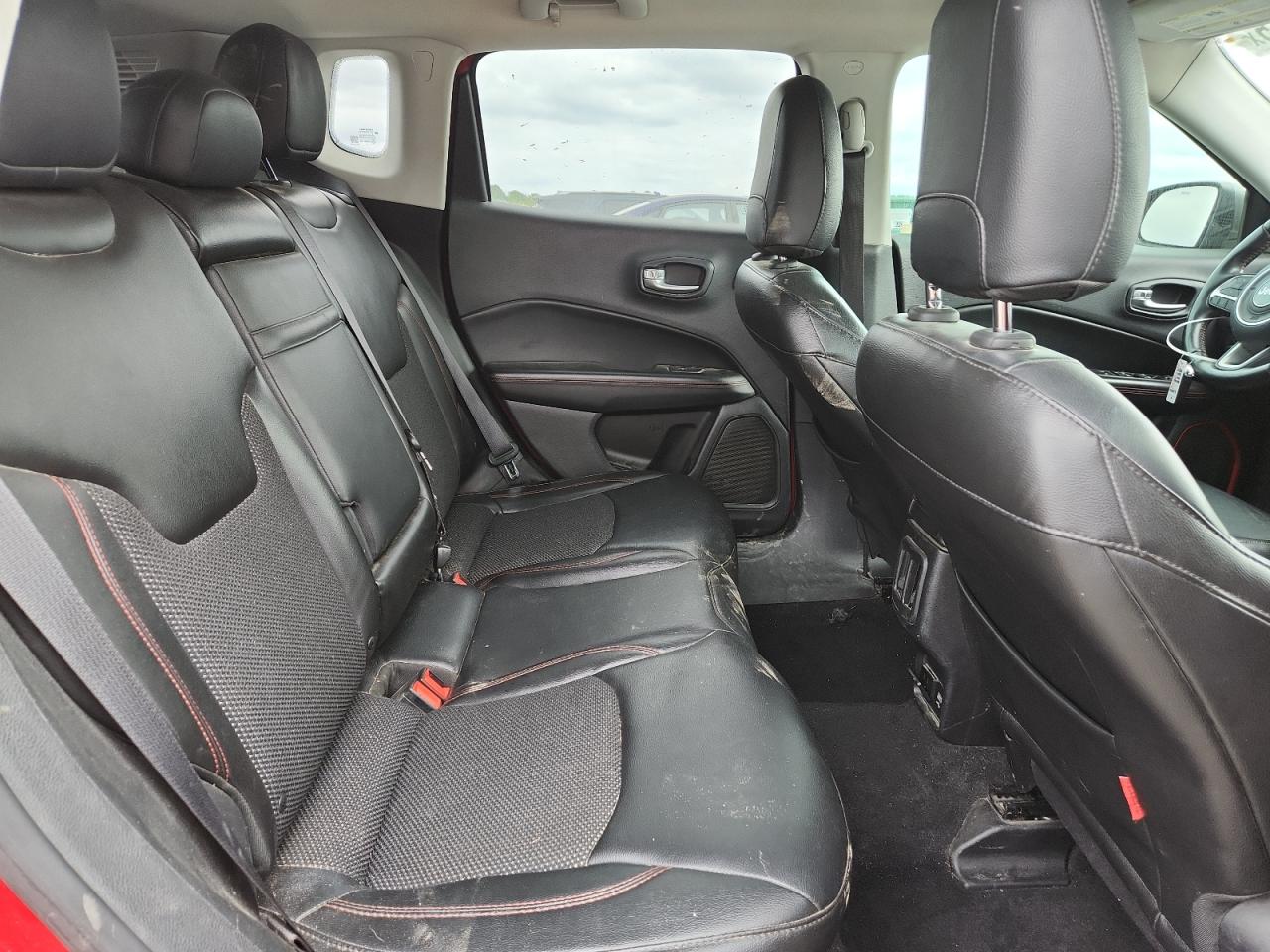 2018 Jeep Compass Trailhawk VIN: 3C4NJDDB5JT408813 Lot: 82183765