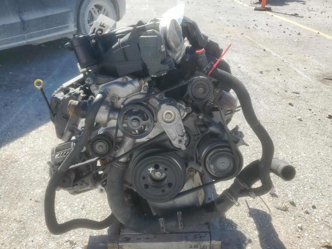 2016 Dodge Challenger Srt 392 VIN: 2C3CDZDJ5GH164797 Lot: 70569315