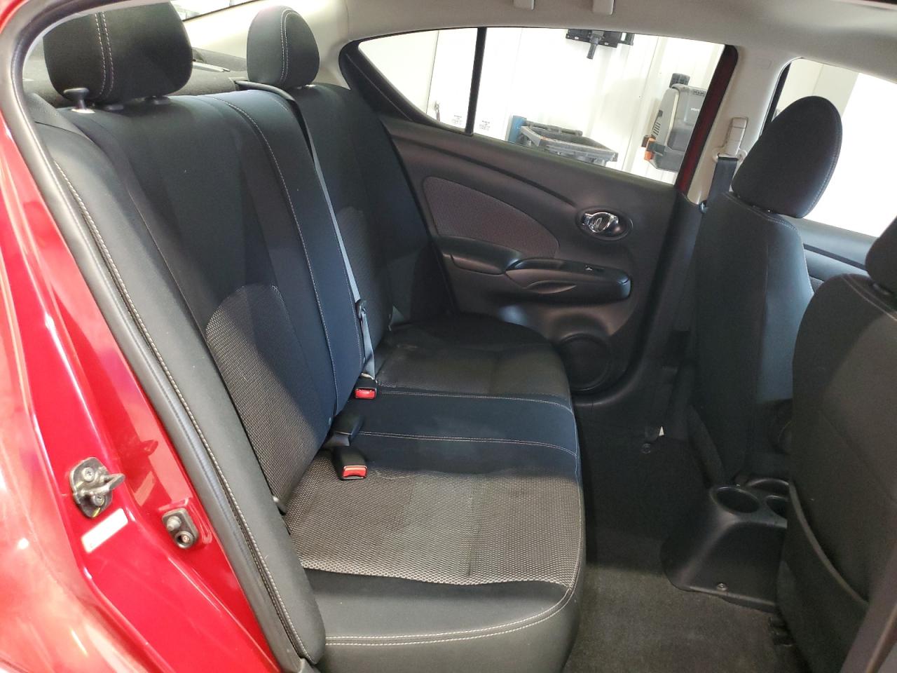 2015 Nissan Versa S VIN: 3N1CN7APXFL810169 Lot: 85477595