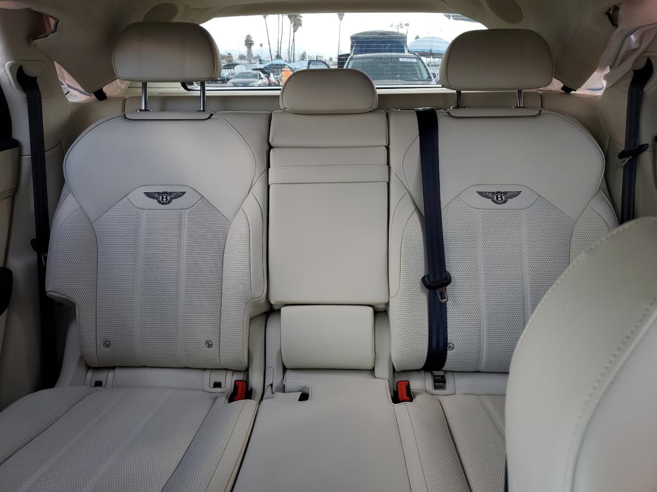 2023 Bentley Bentayga VIN: SJAAT2ZV4PC023927 Lot: 85161035