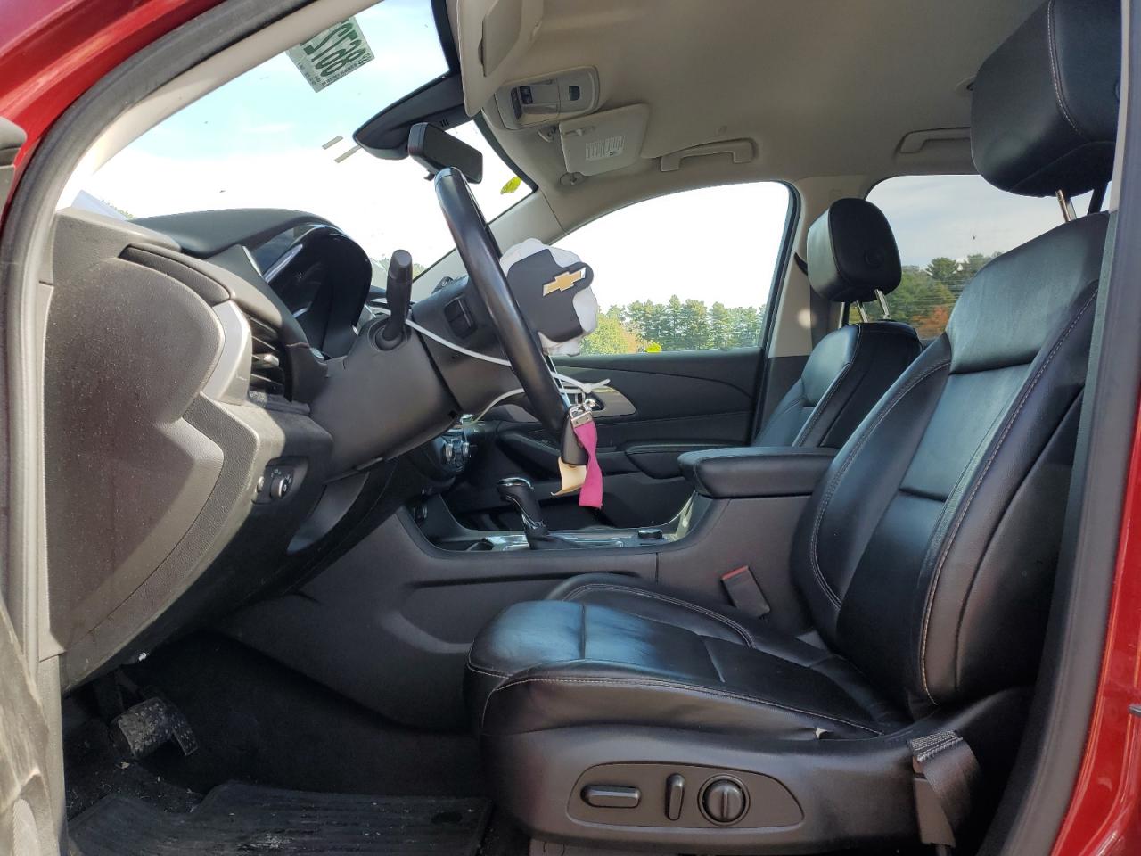 2018 Chevrolet Traverse Lt VIN: 1GNERHKW1JJ141724 Lot: 86727215