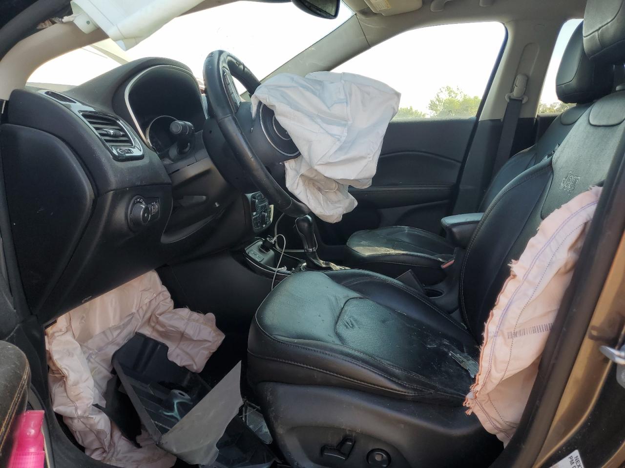 2020 Jeep Compass Limited VIN: 3C4NJCCB3LT211251 Lot: 84442175