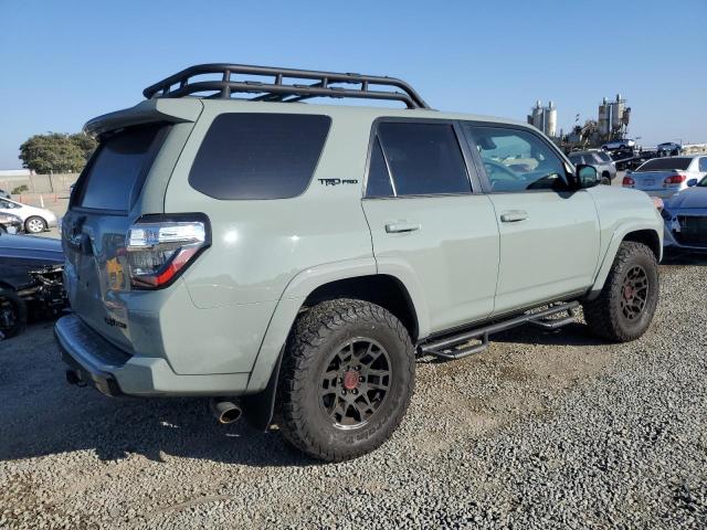  TOYOTA 4RUNNER 2021 Зеленый