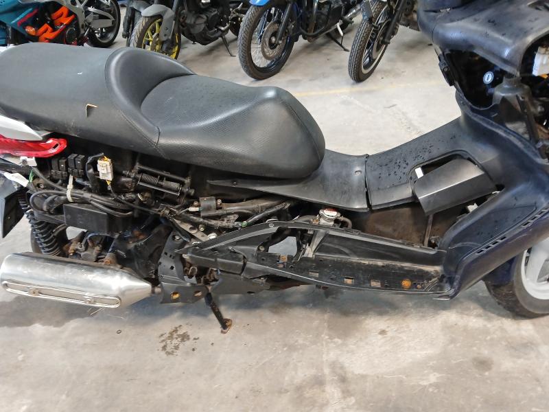 2010 HONDA FES 125-9 