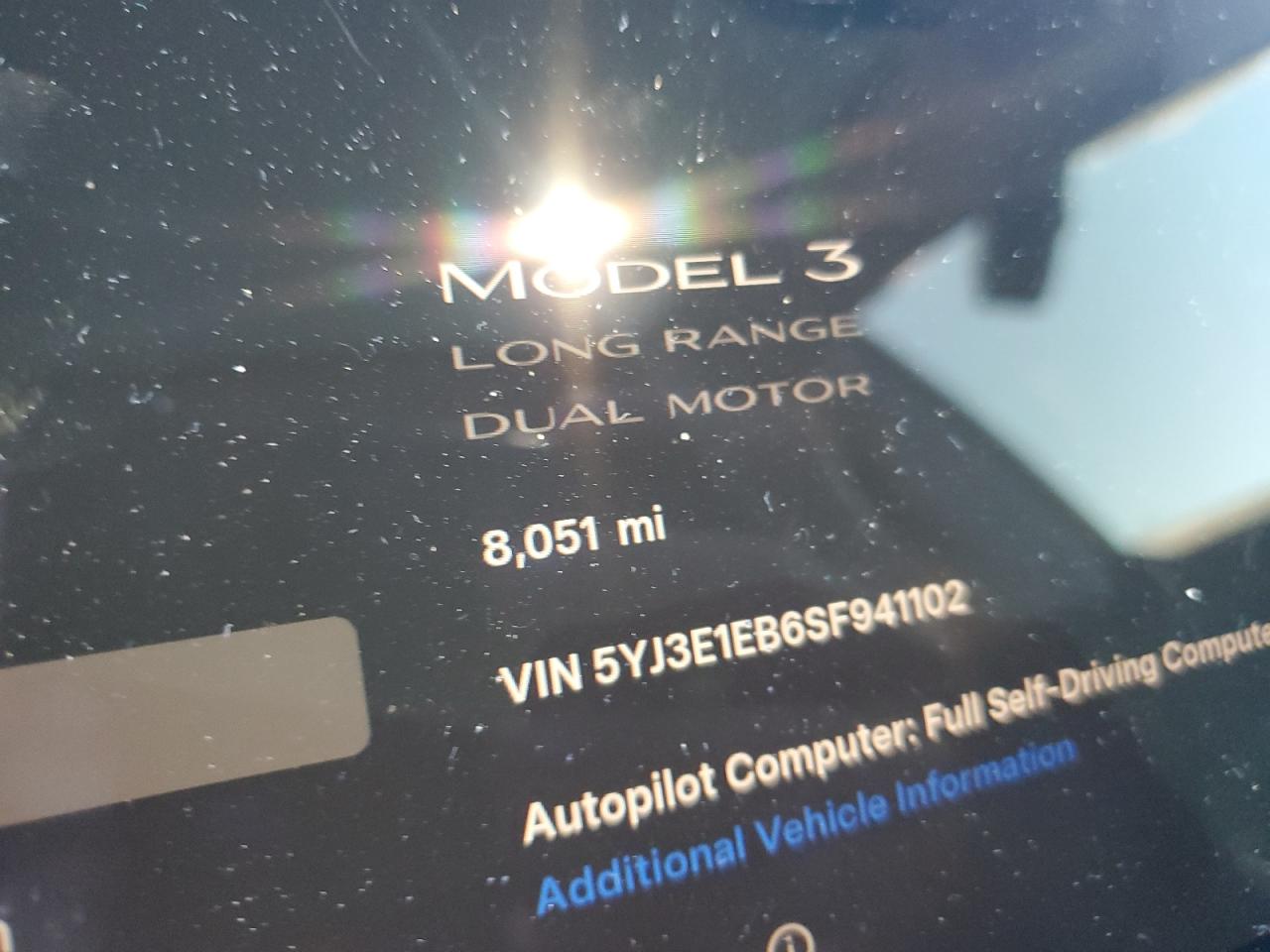 2025 Tesla Model 3 VIN: 5YJ3E1EB6SF941102 Lot: 90654095