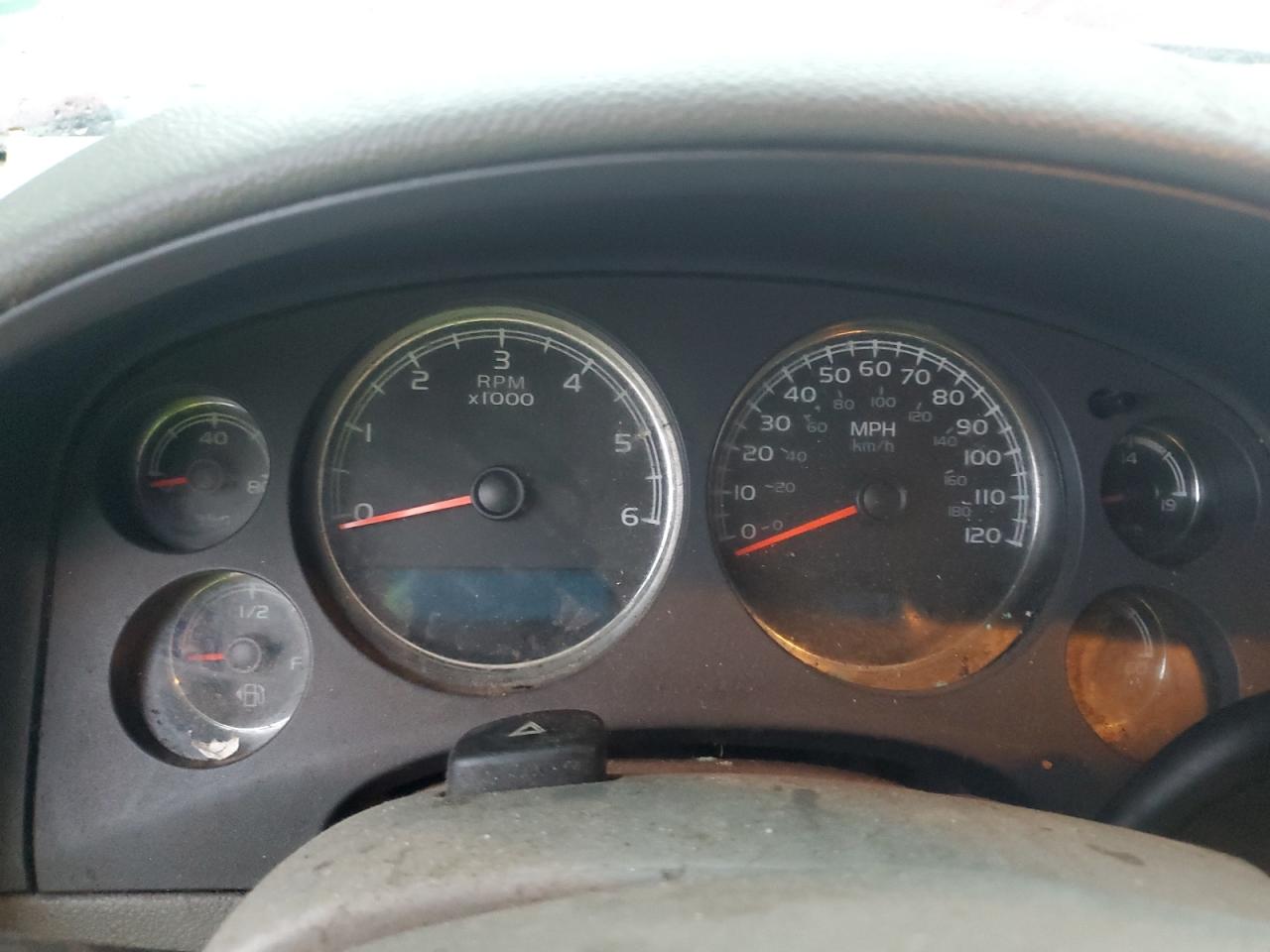 2008 GMC Yukon VIN: 1GKFK13018R149020 Lot: 89503965