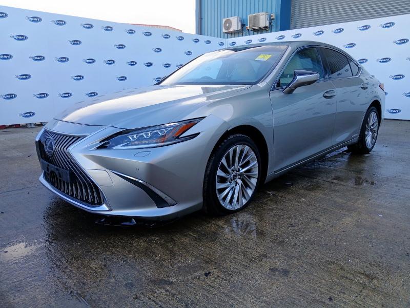 2020 LEXUS ES 300H 2.5 TAKUMI 4DR CVT for sale at Copart ROCHFORD