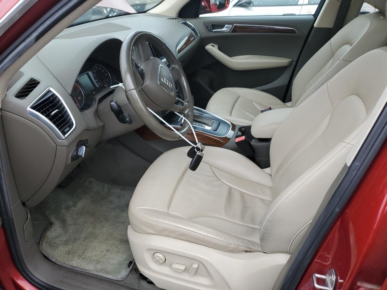 2010 Audi Q5 Premium VIN: WA1CKAFP1AA069383 Lot: 82224615