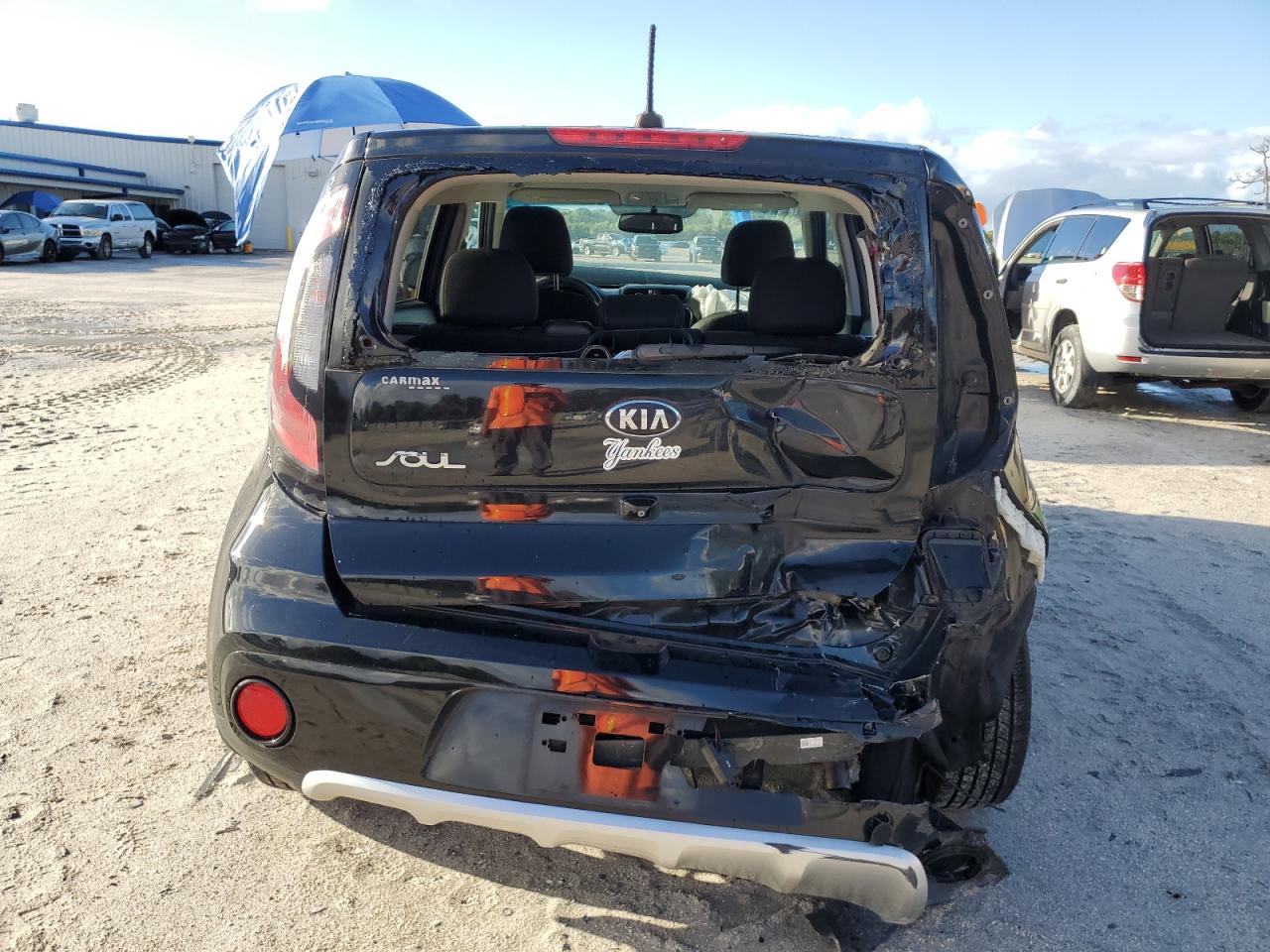 2018 Kia Soul + VIN: KNDJP3A58J7515929 Lot: 84984295