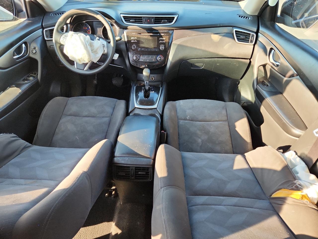 2016 Nissan Rogue S VIN: KNMAT2MT9GP615899 Lot: 85874465