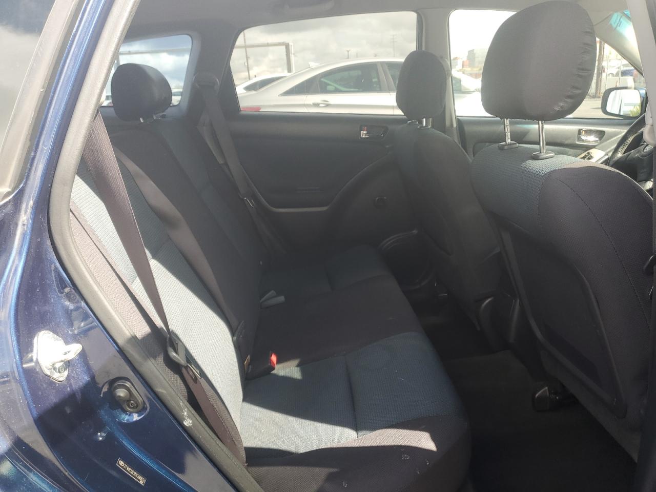 2005 Toyota Corolla Matrix Xr VIN: 2T1KR32E95C396631 Lot: 82510745