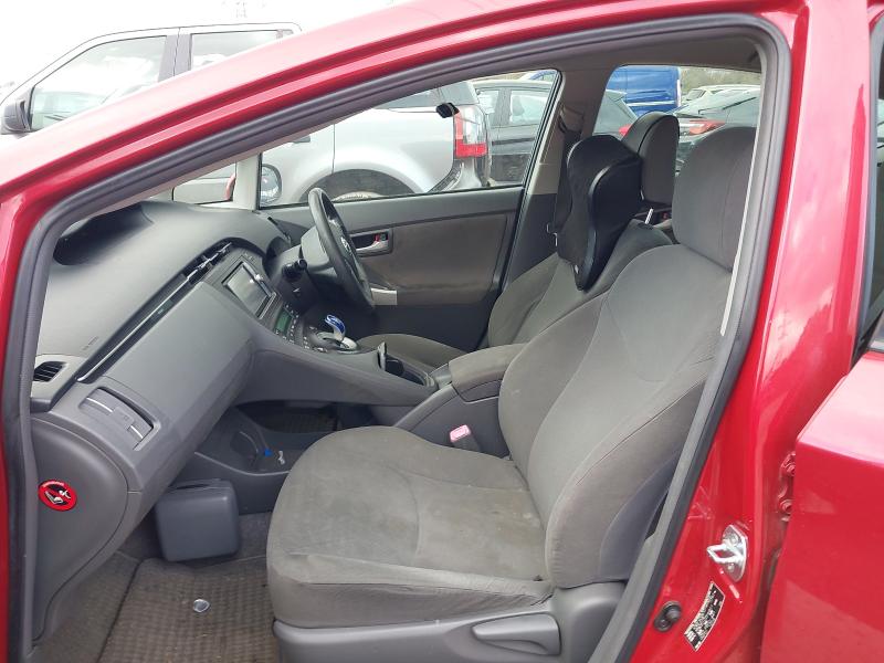 2011 TOYOTA PRIUS HYBRID 